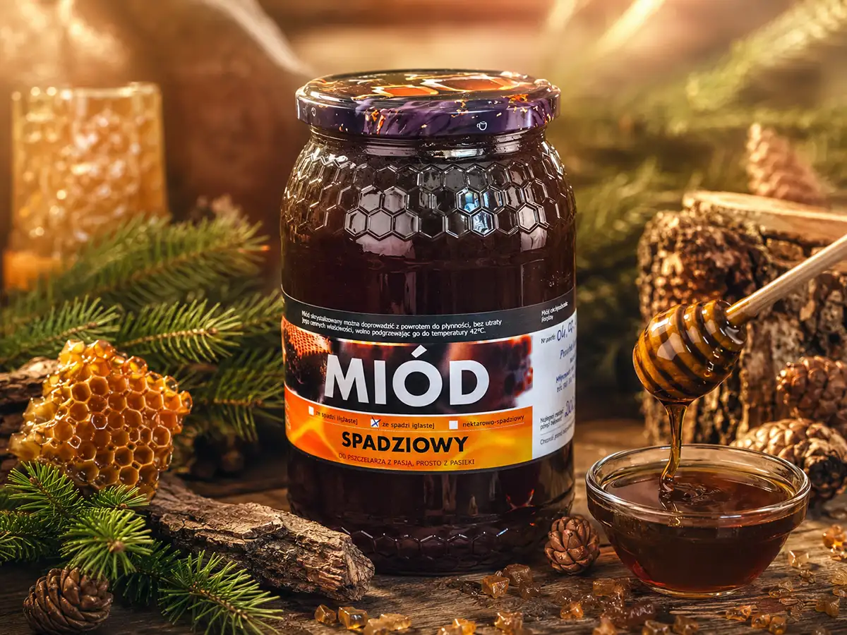 Miód spadziowy ze spadzi iglastej